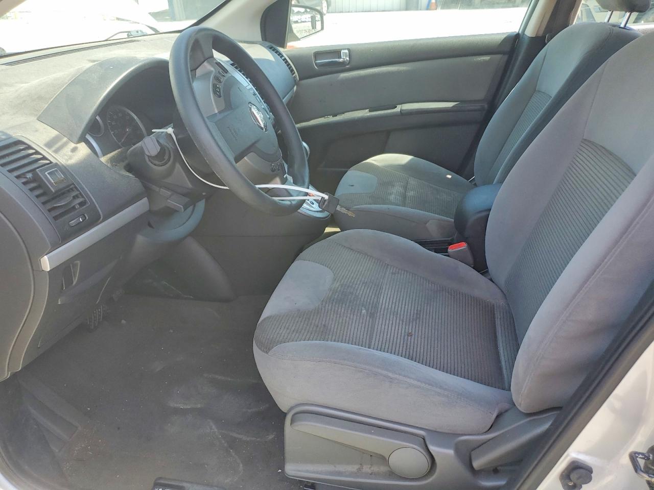 Nissan Sentra 2.0