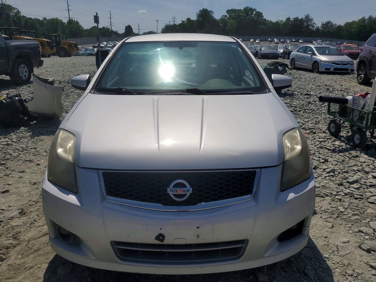 Nissan Sentra 2.0