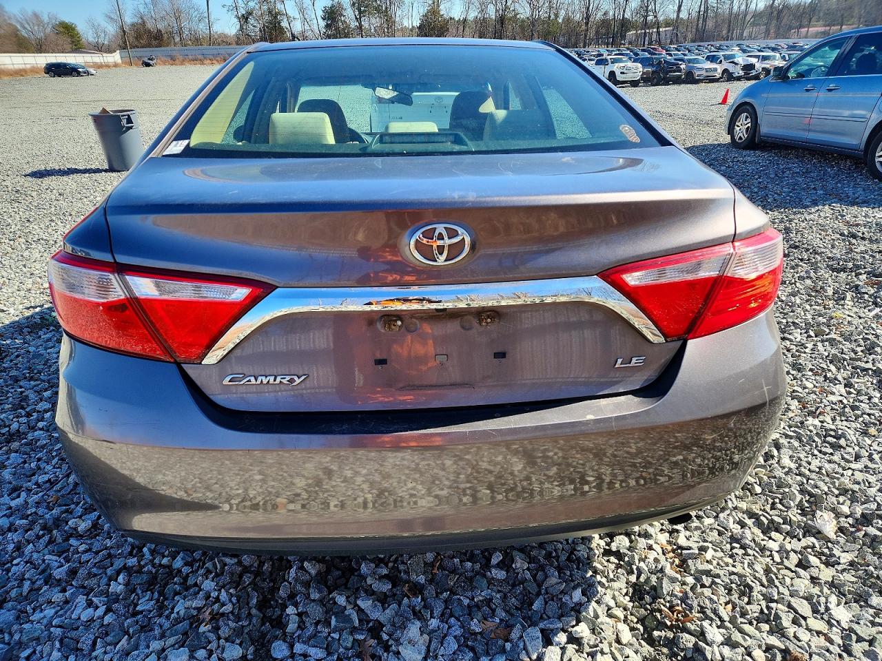 Toyota Camry Le