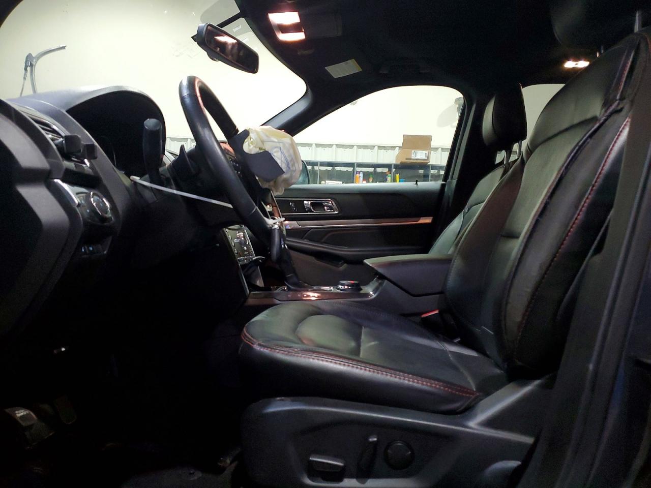 Ford Explorer Sport