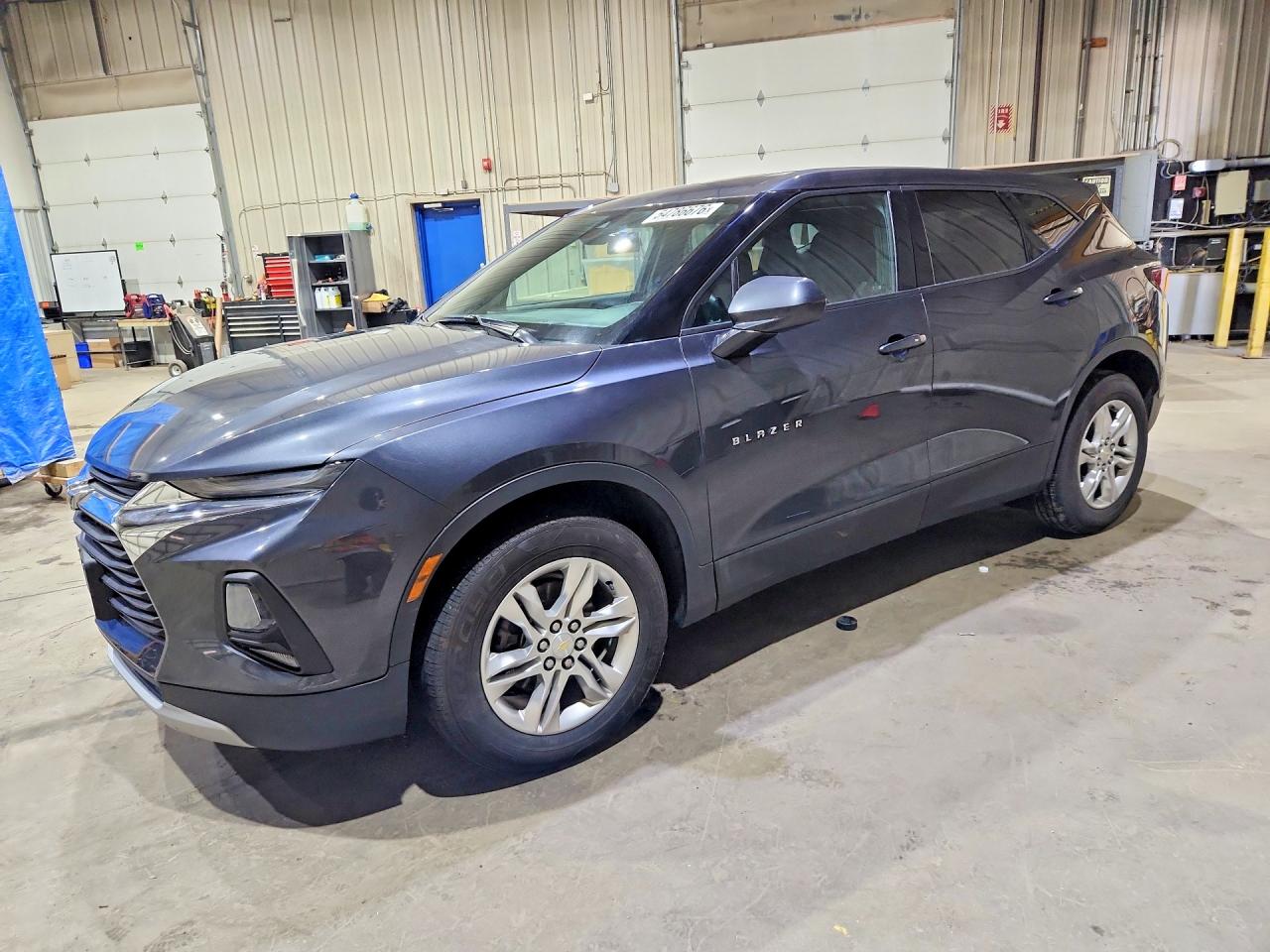 Salvage Chevrolet Blazer Image