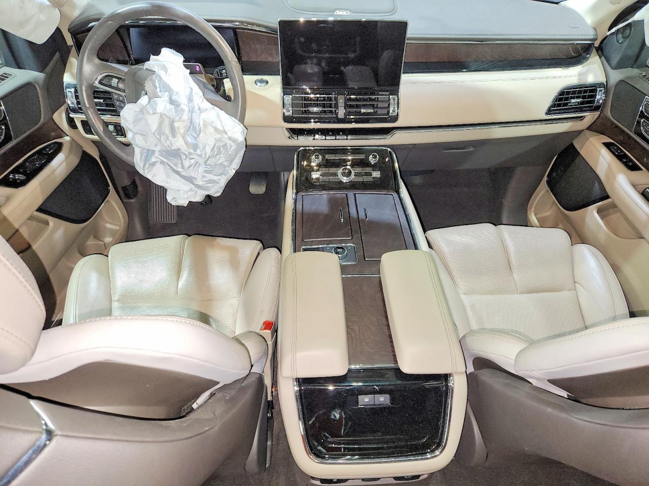 Lincoln Navigator Reserve