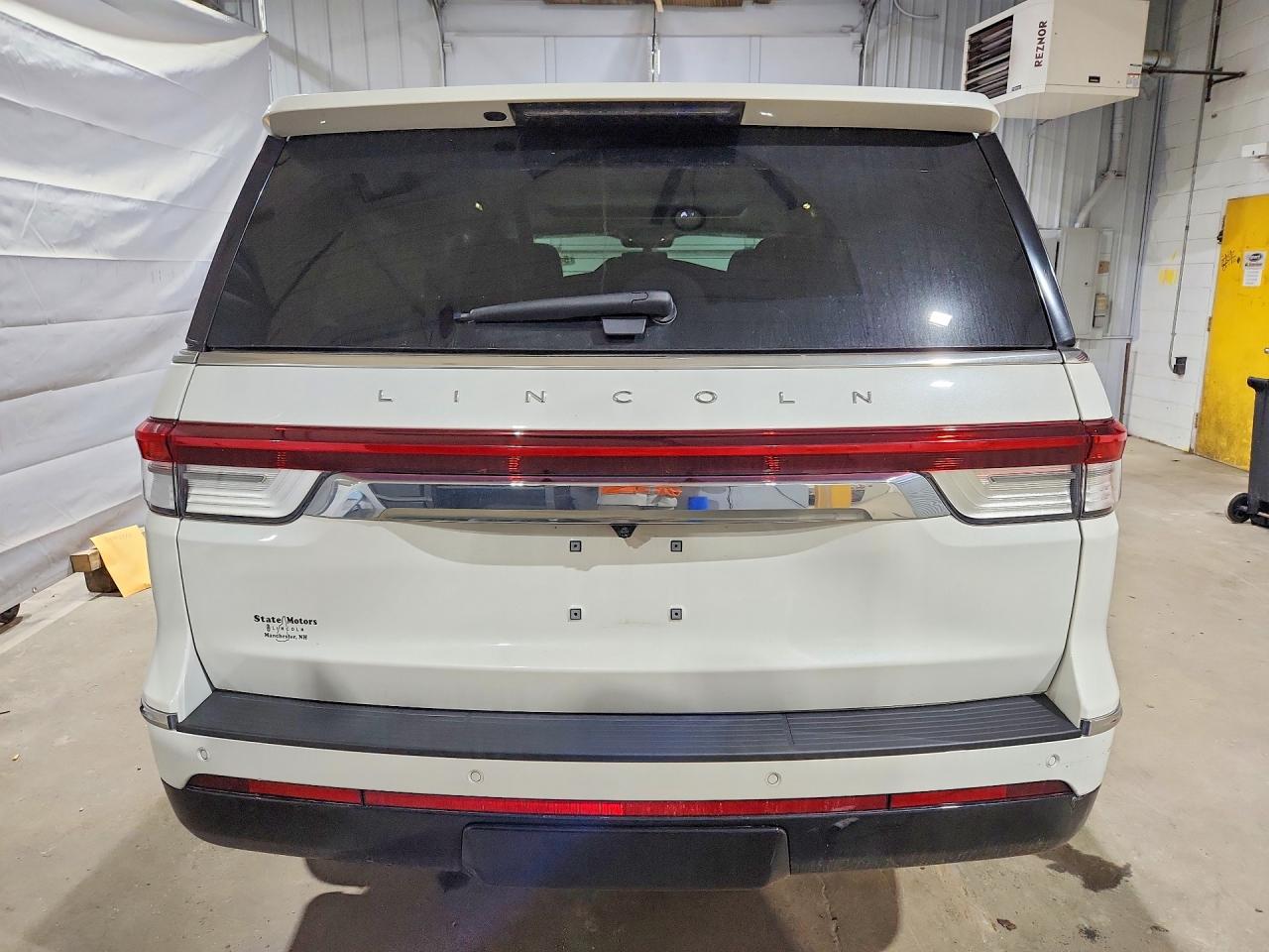 Lincoln Navigator Reserve