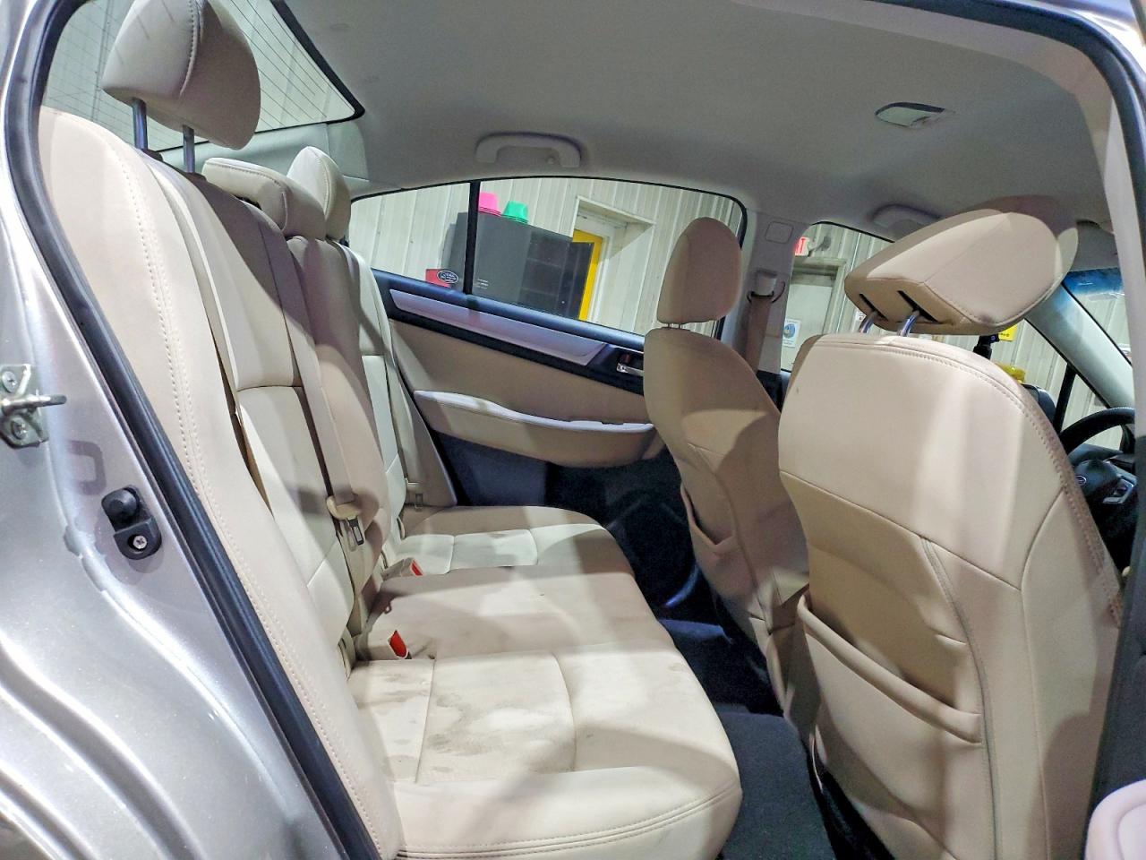 Subaru Legacy 2.5i Premium