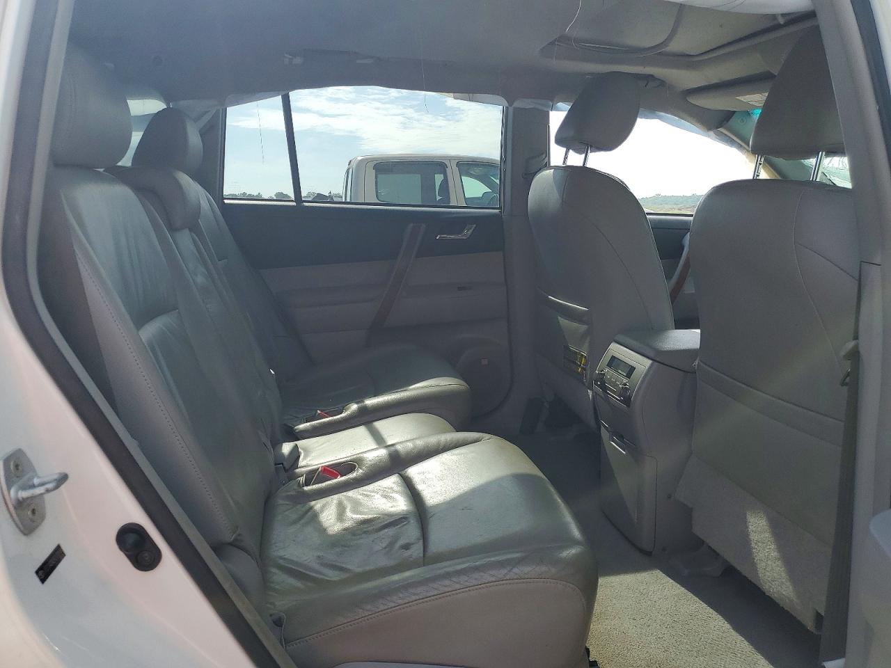 Toyota Highlander Limited