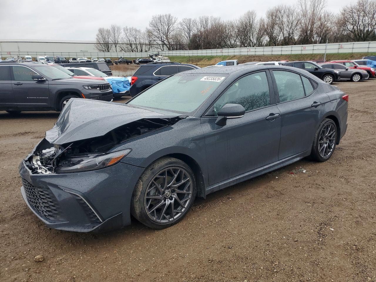 Salvage Toyota Camry Image