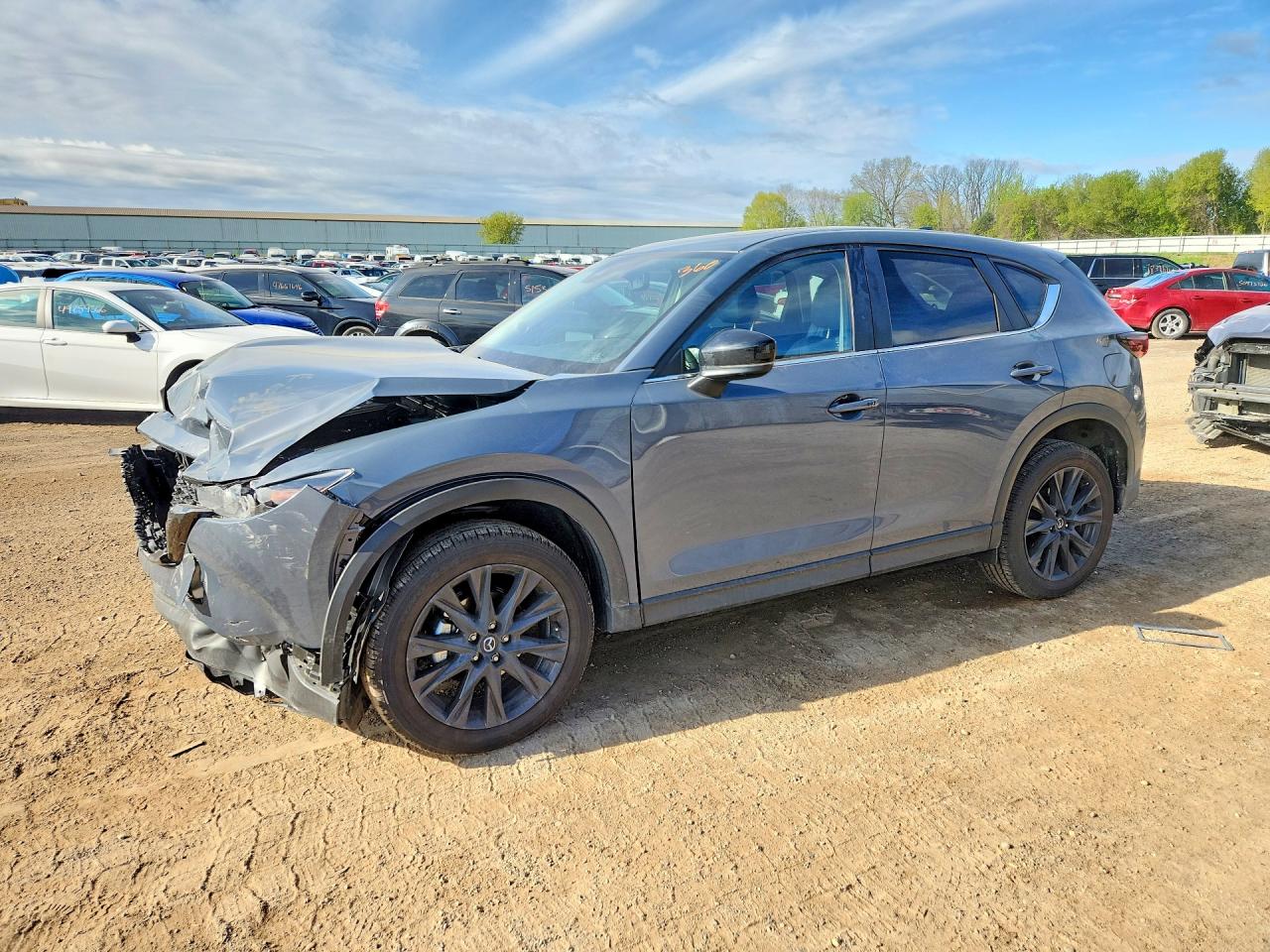 Salvage Mazda Cx Image
