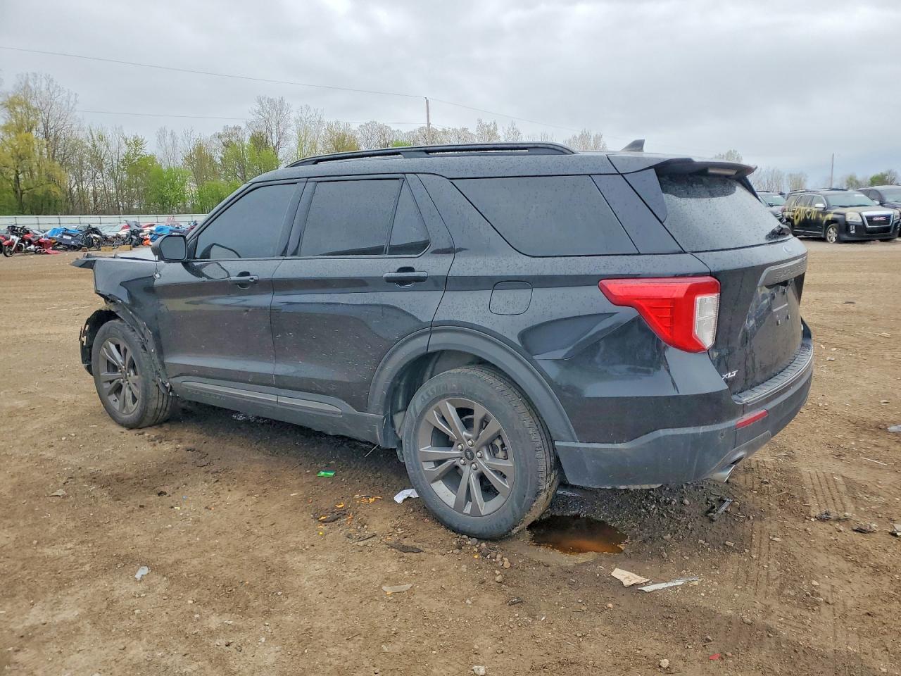 Ford Explorer Xlt