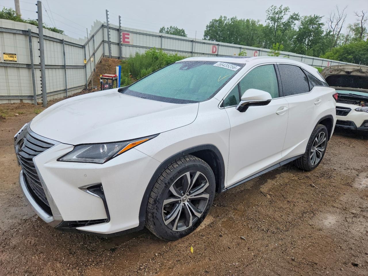 Salvage Lexus RX Image