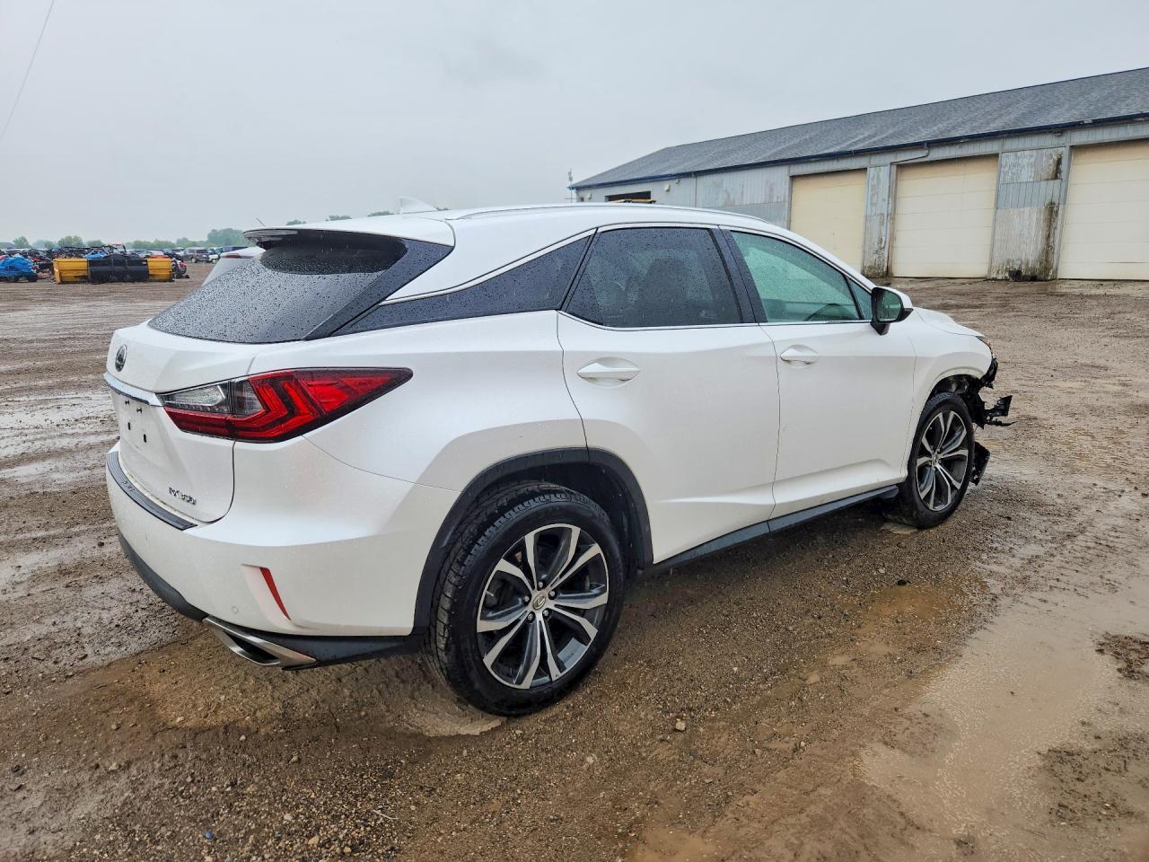 Lexus RX Base