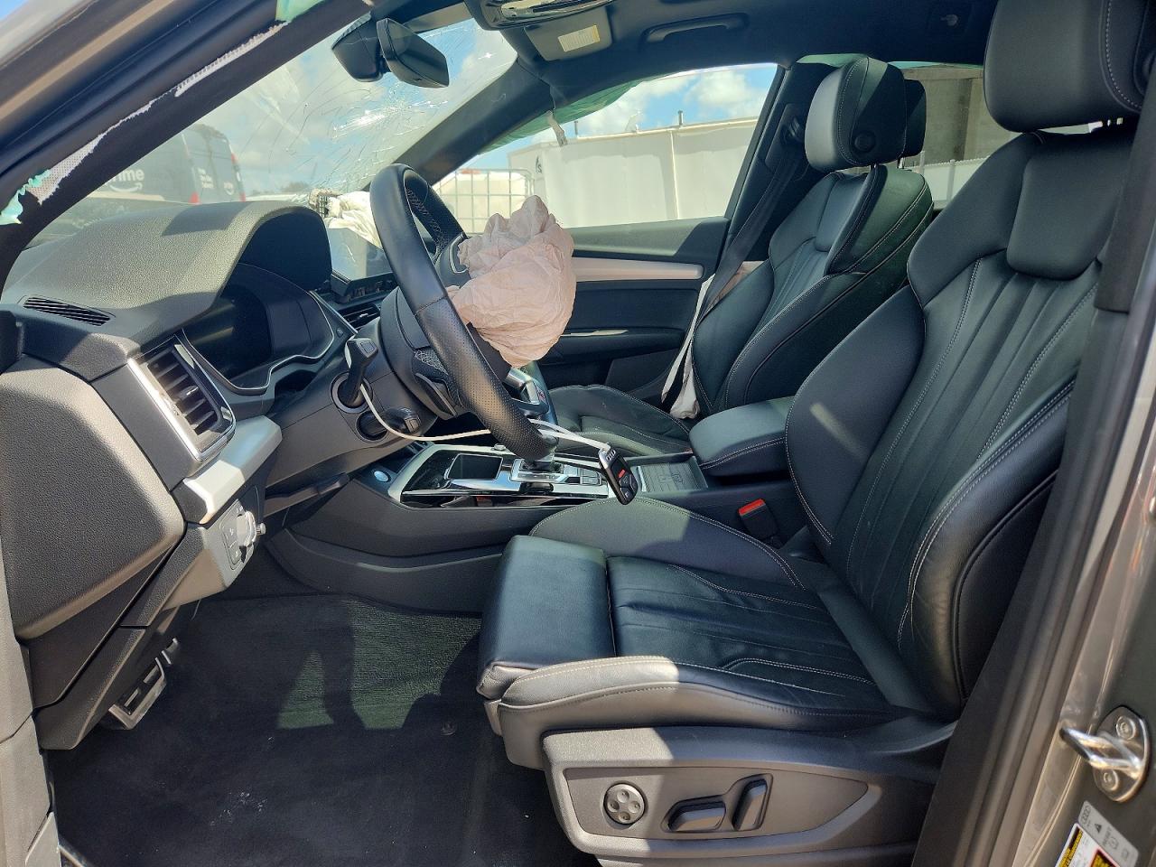 Audi Q5 Premium Plus 45