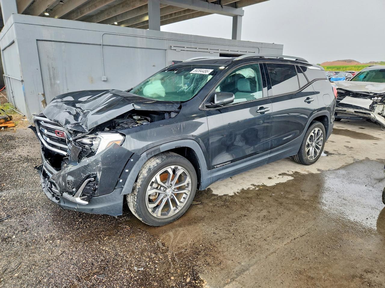 Salvage GMC Terrain Image