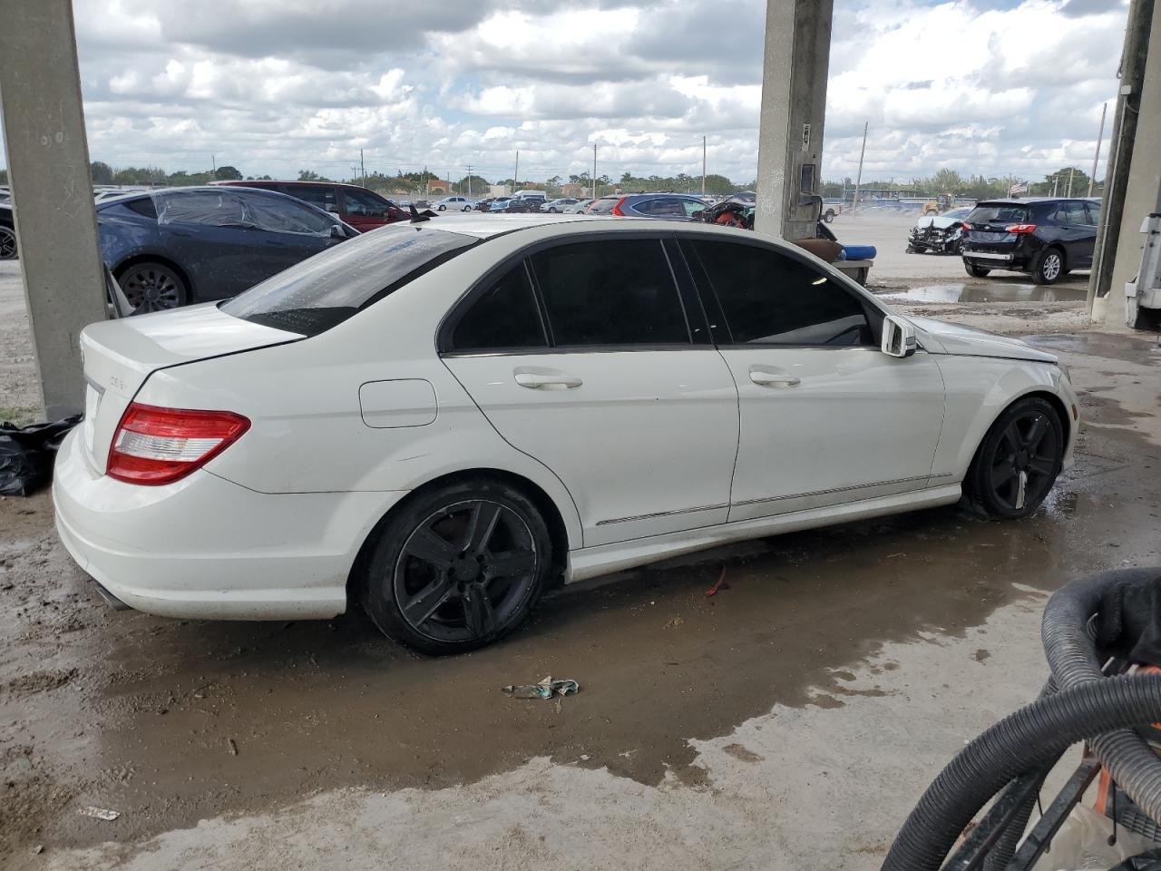 Mercedes-Benz C-Class 300 4matic