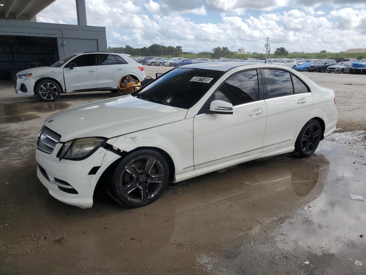 Salvage Mercedes-Benz C-Class Image