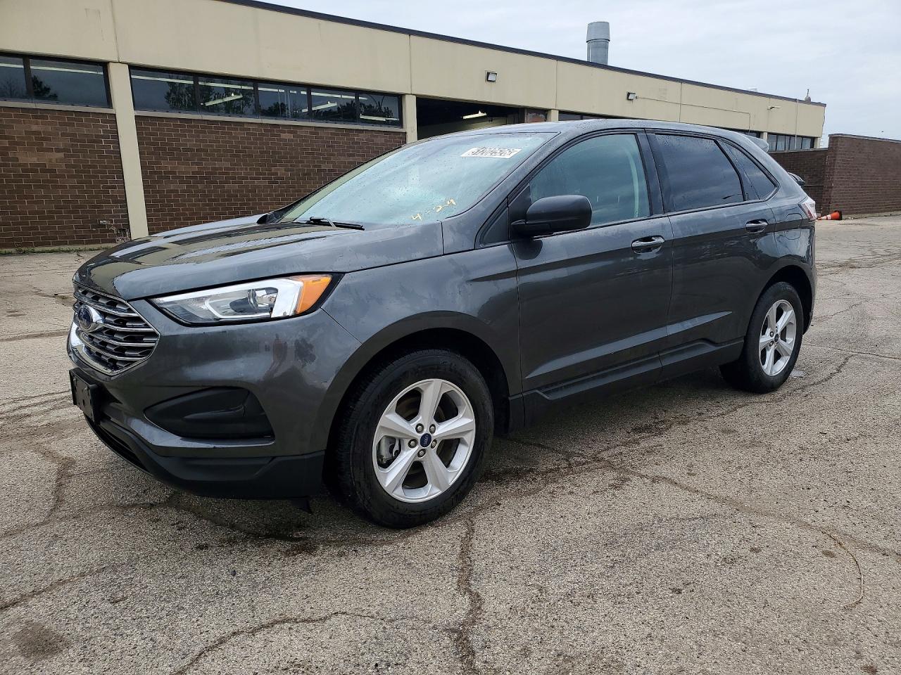 Salvage Ford Edge Image