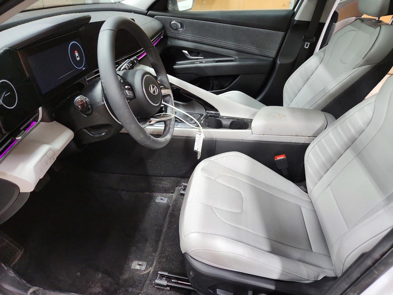 Hyundai ELANTRA Limited