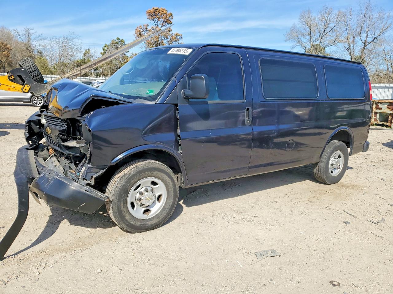 Salvage Chevrolet Express Image
