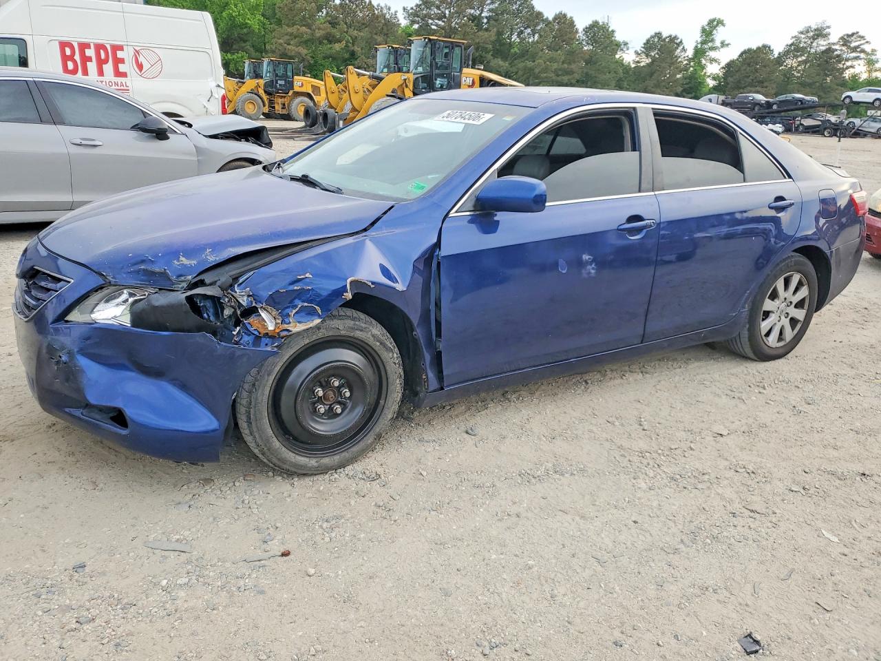 Salvage Toyota Camry Image