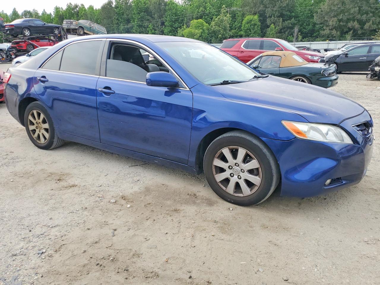 Toyota Camry Xle V6