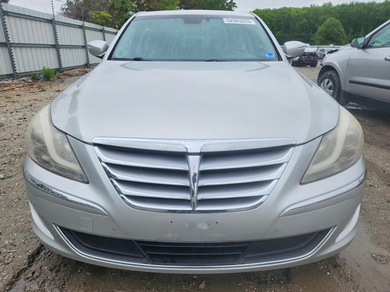 Hyundai Genesis 5.0l