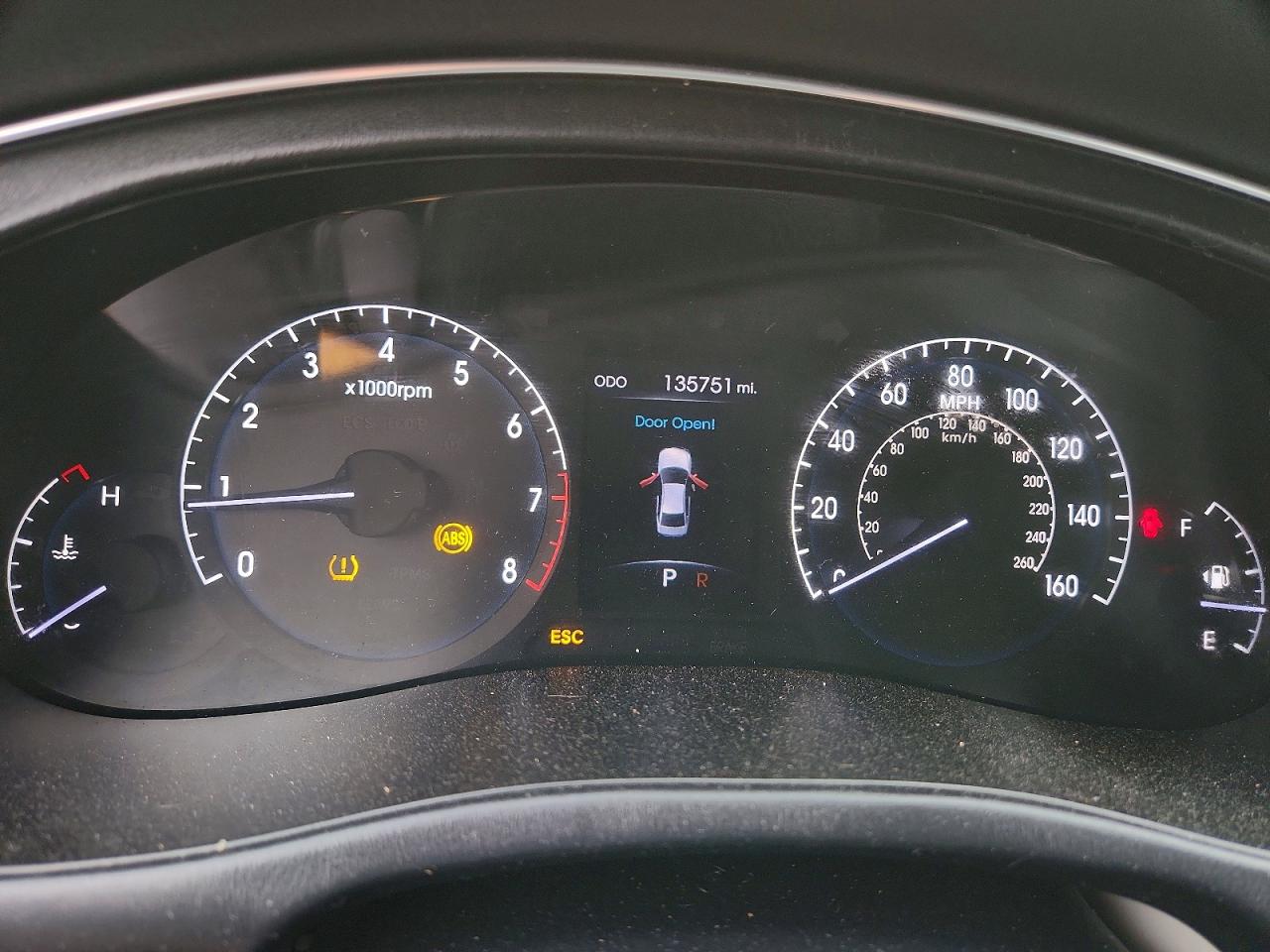 Hyundai Genesis 5.0l