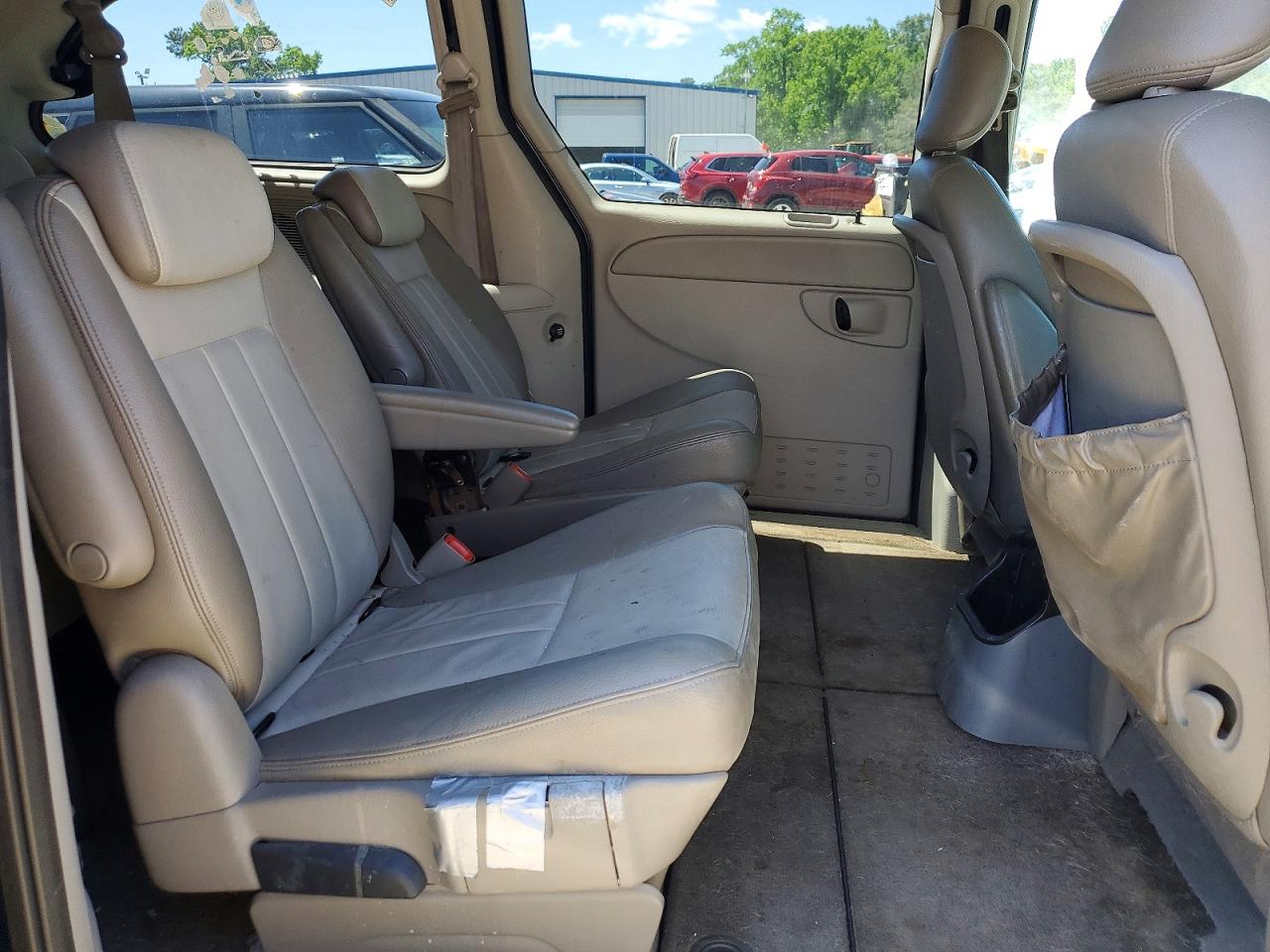 Chrysler Minivan Touring