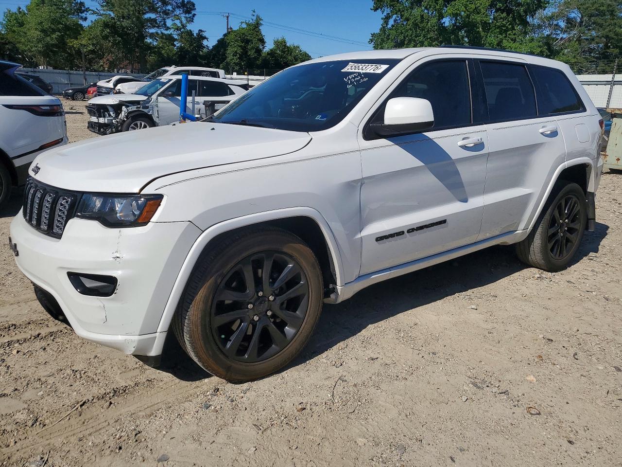 Salvage Jeep Cherokee Image