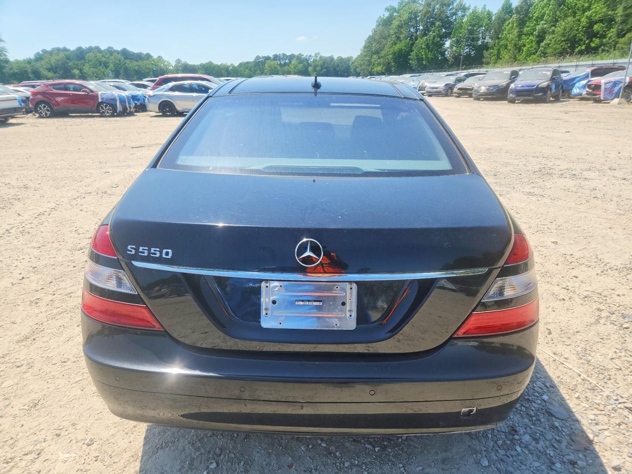 Mercedes-Benz S-Class 550