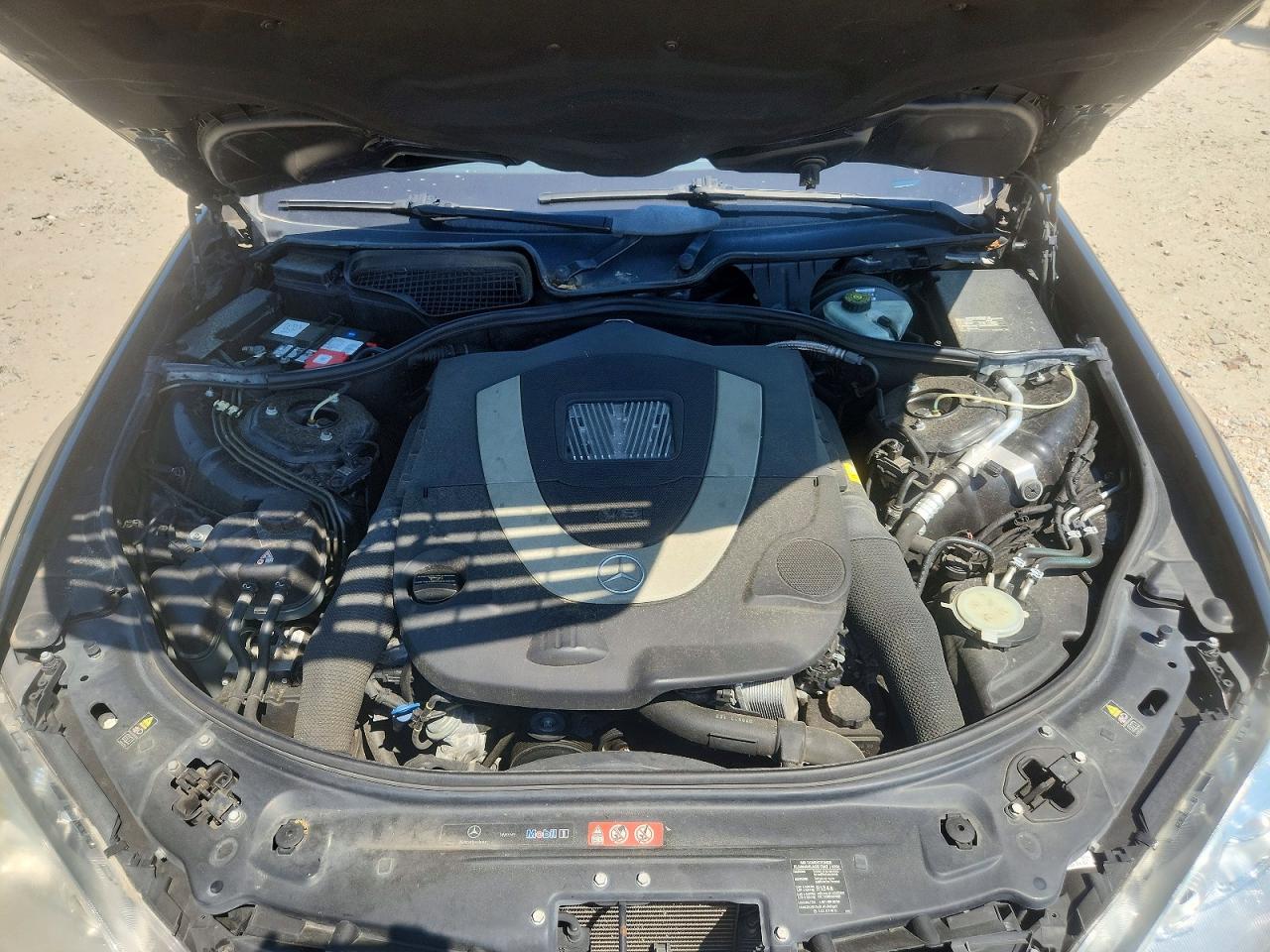 Mercedes-Benz S-Class 550