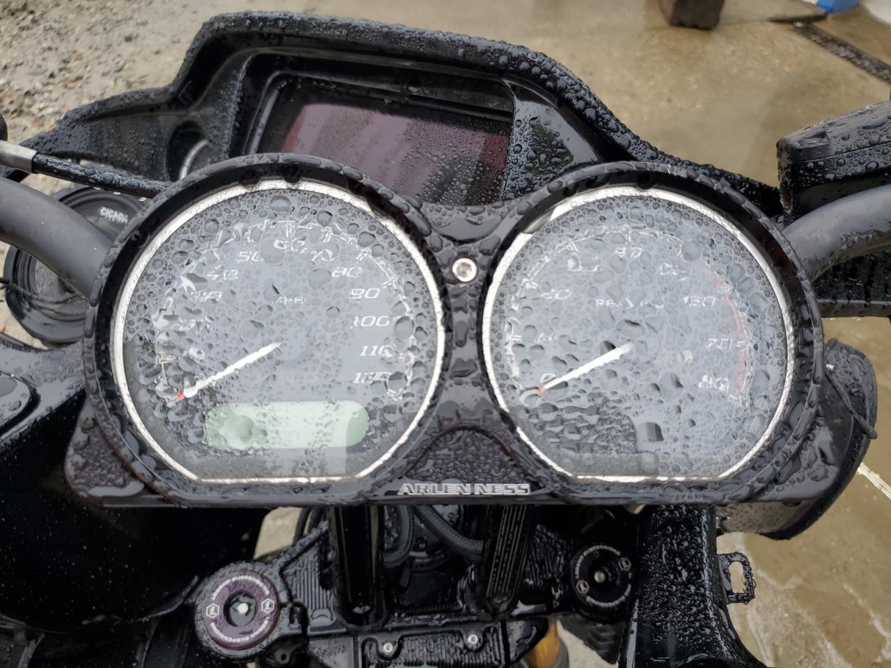 Harley-Davidson Fltrxst
