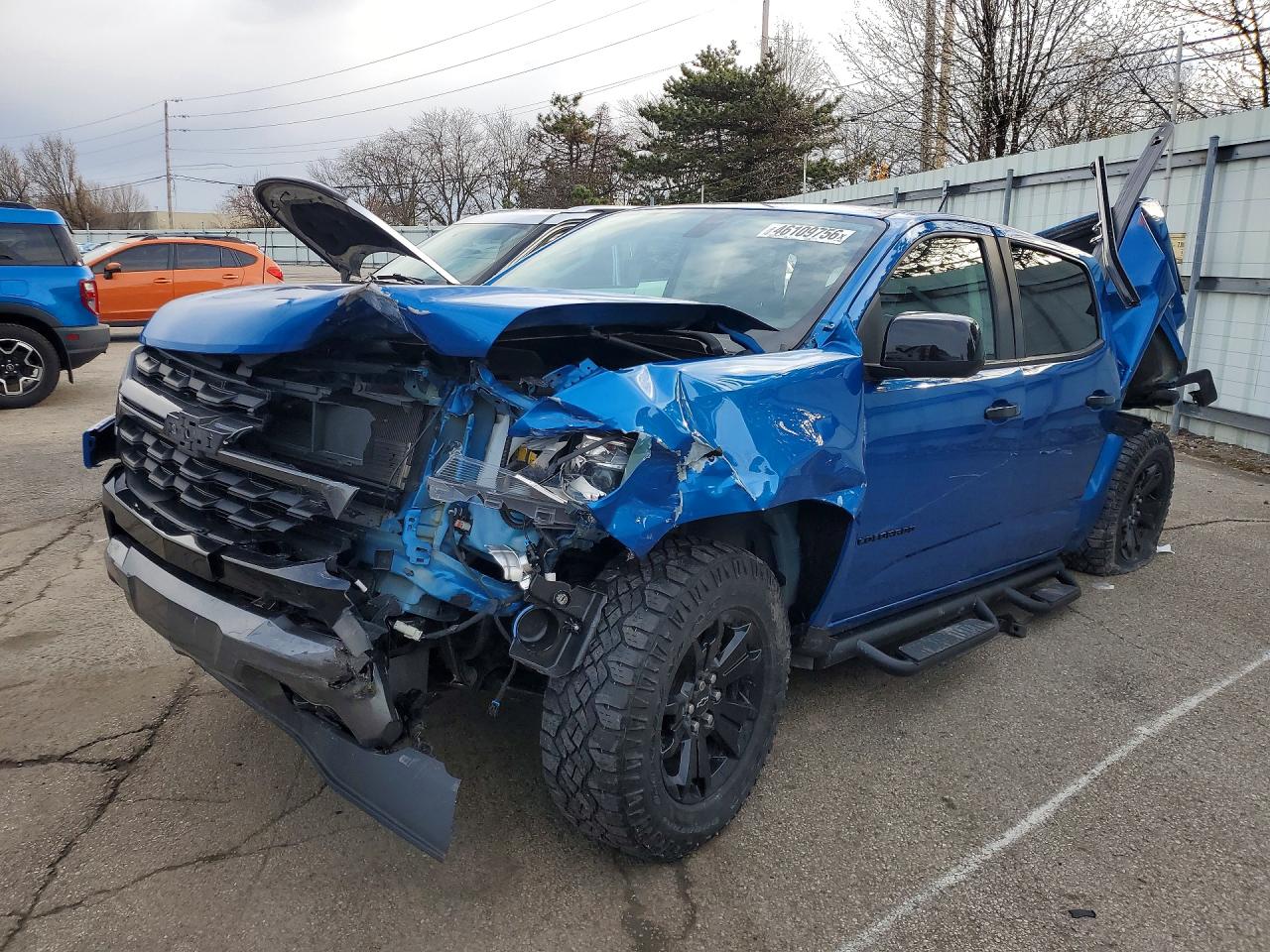 Salvage Chevrolet Colorado Image