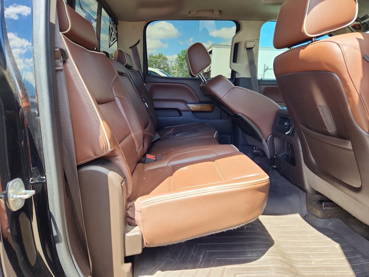 Chevrolet Silverado K3500 High Country