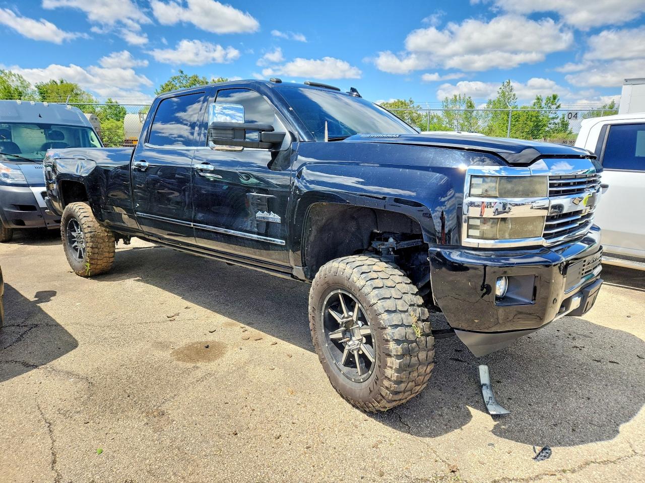 Chevrolet Silverado K3500 High Country