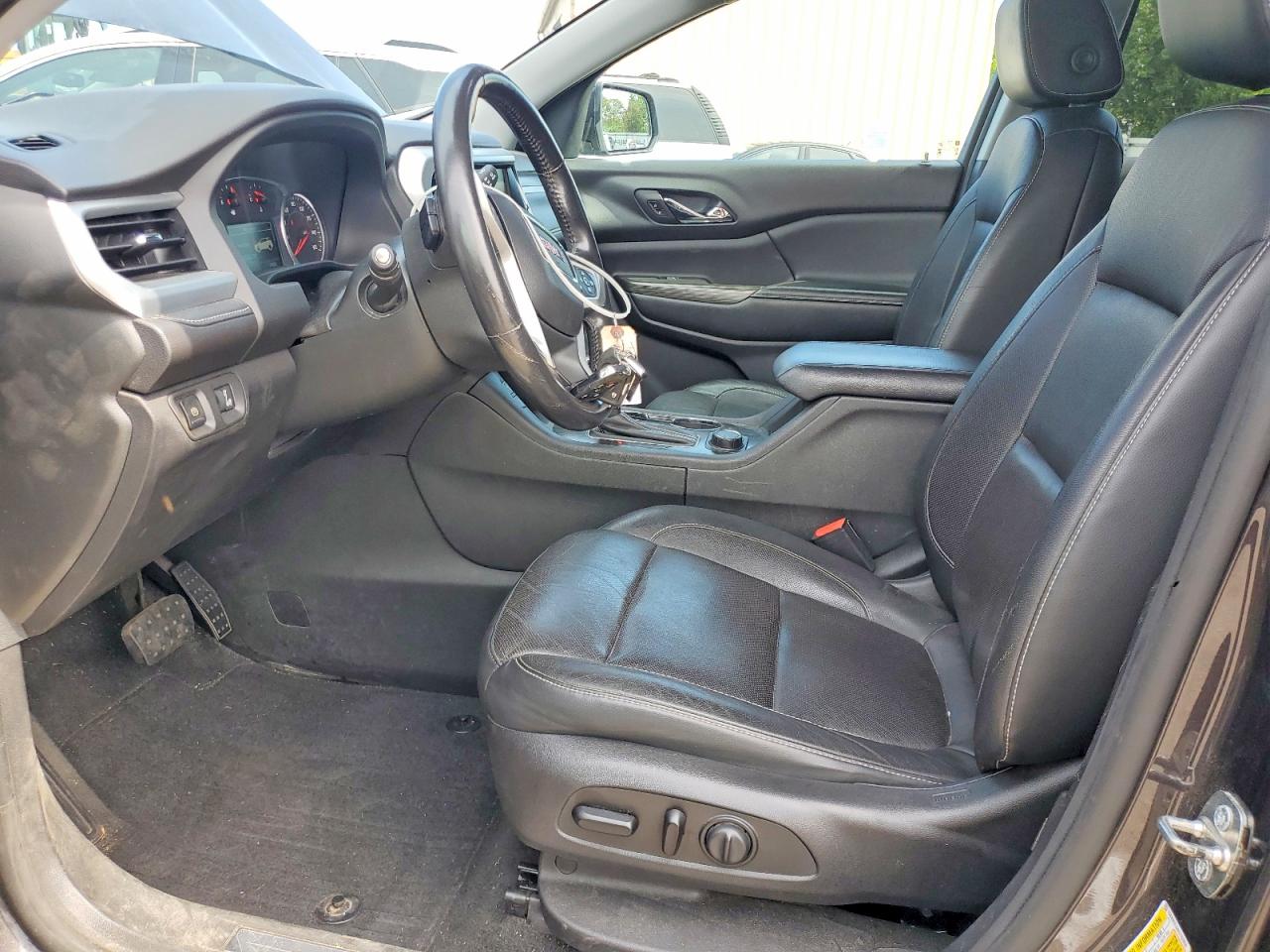 GMC Acadia Slt-1