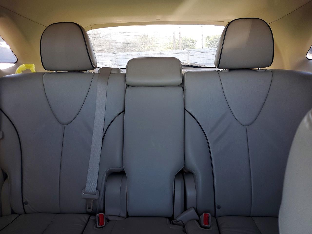Toyota Venza Fwd V6