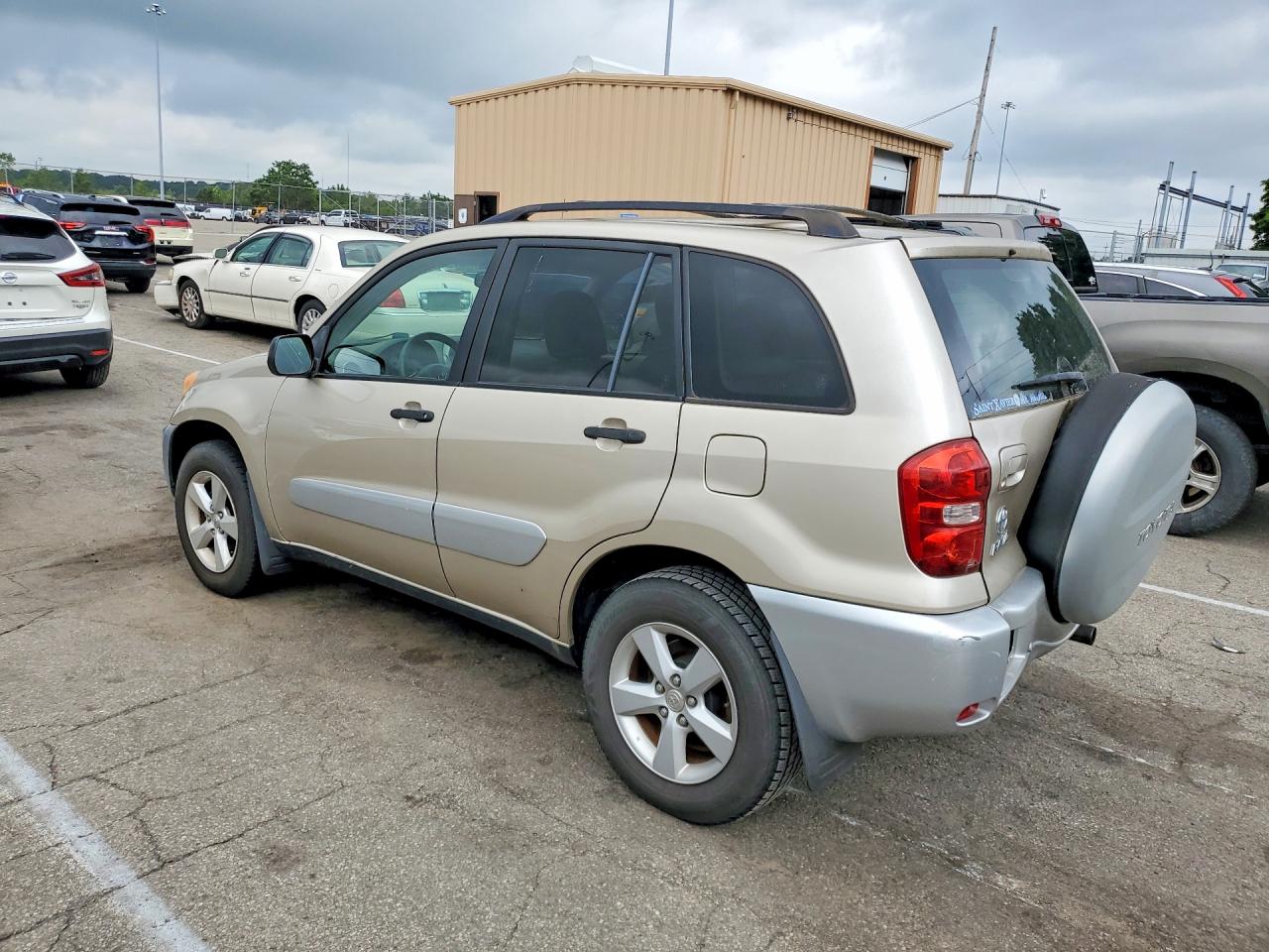 Toyota RAV4 Base