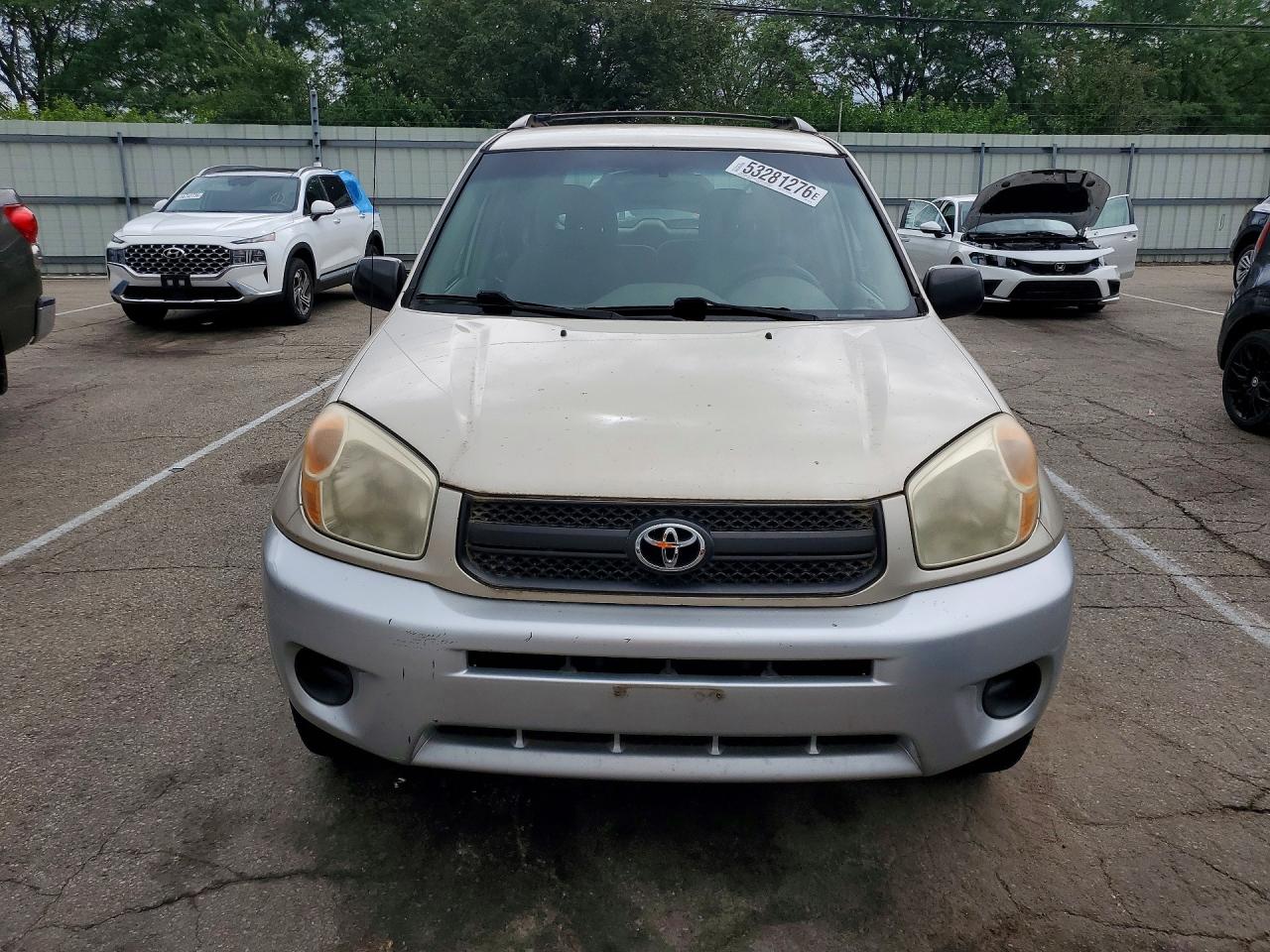Toyota RAV4 Base