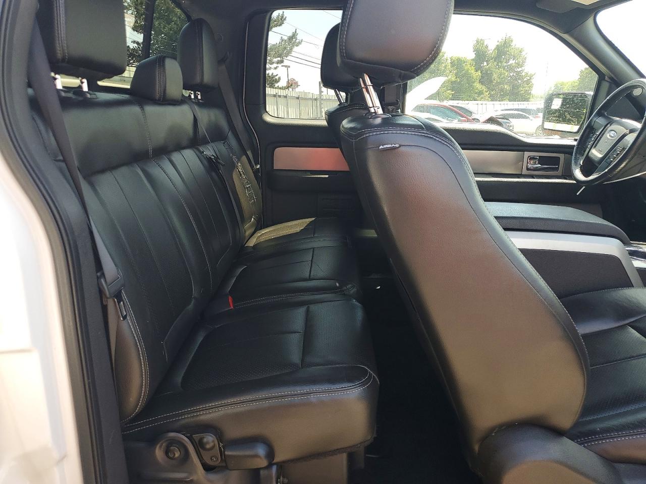 Ford F-150 Super Cab