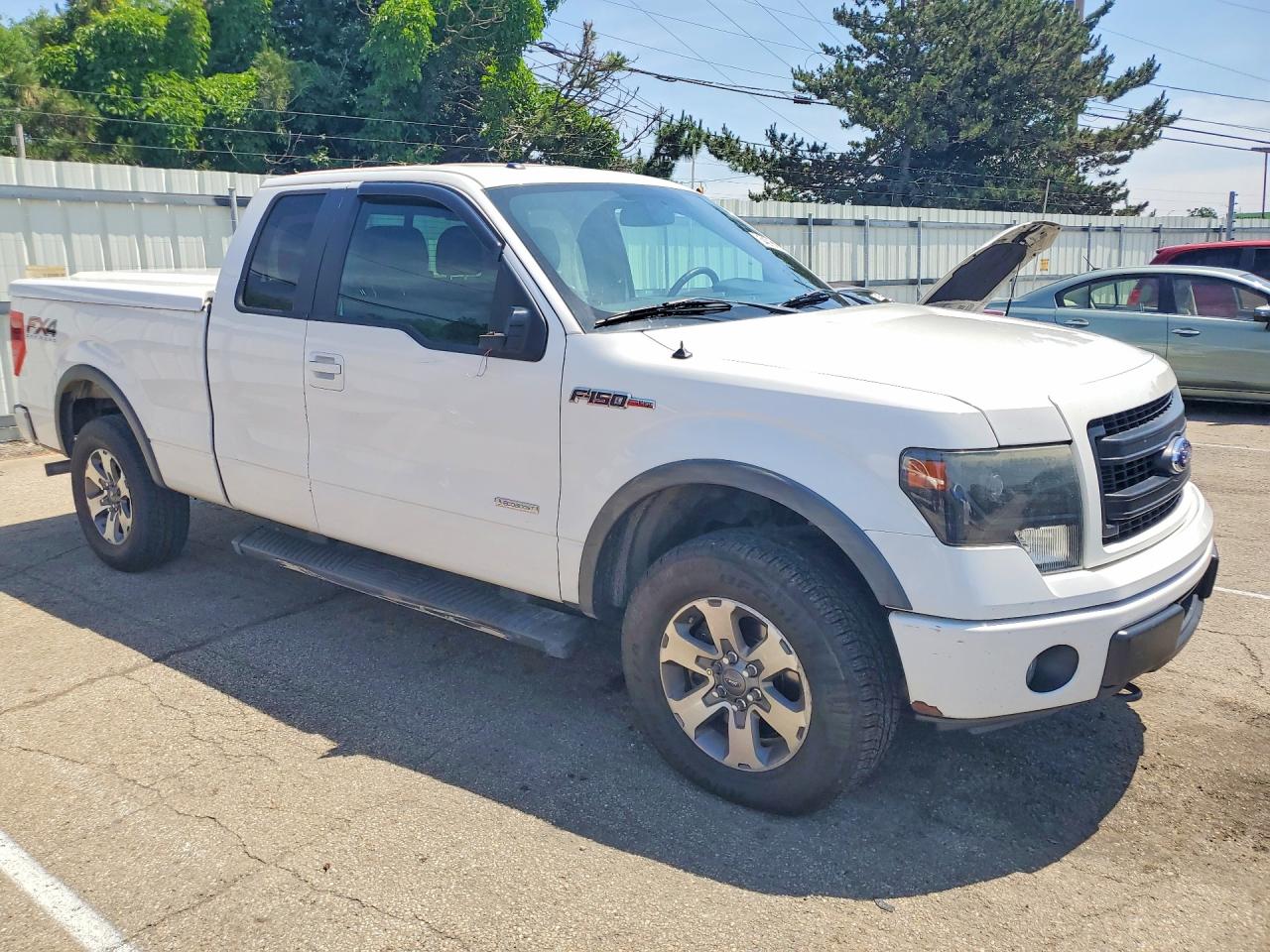 Ford F-150 Super Cab