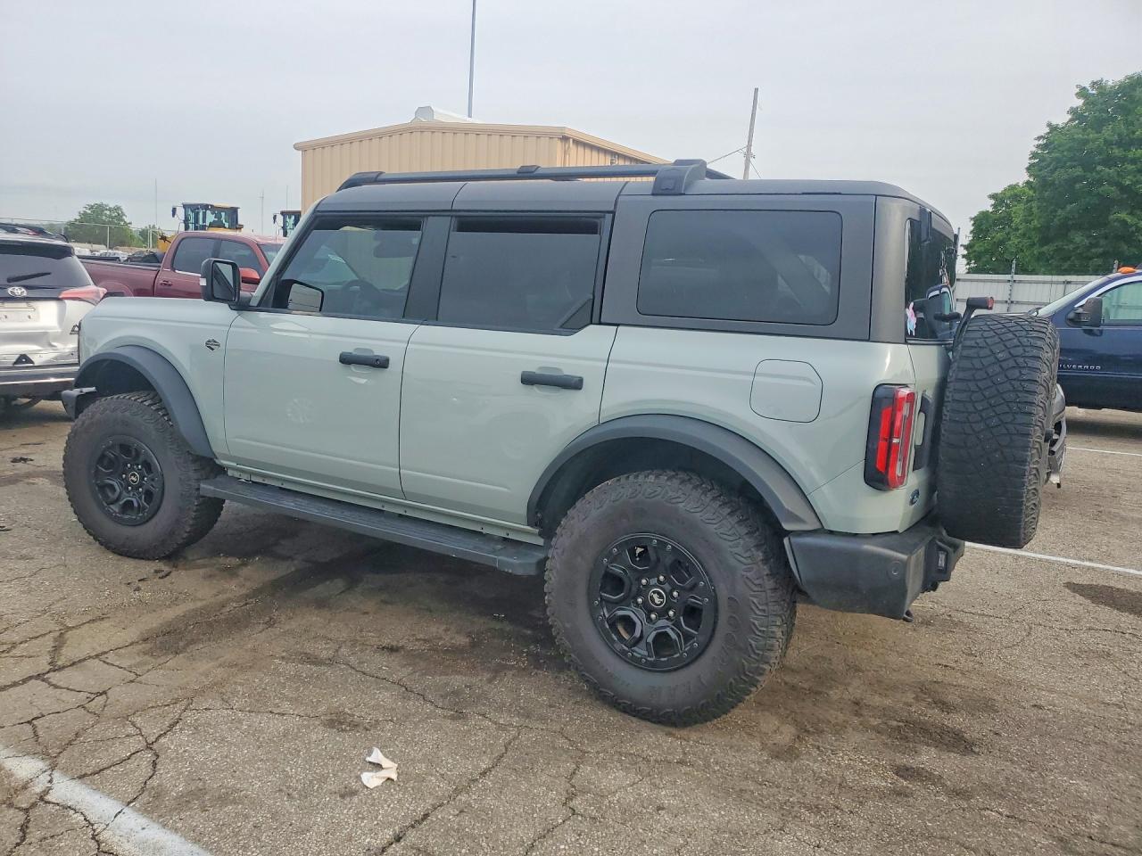 Ford Bronco Base