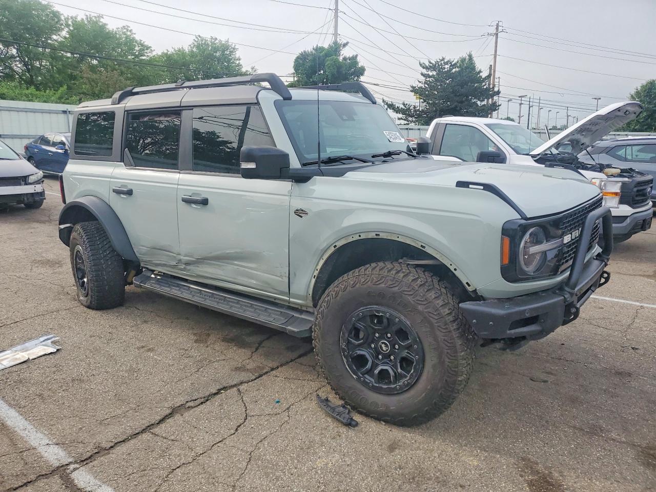Ford Bronco Base