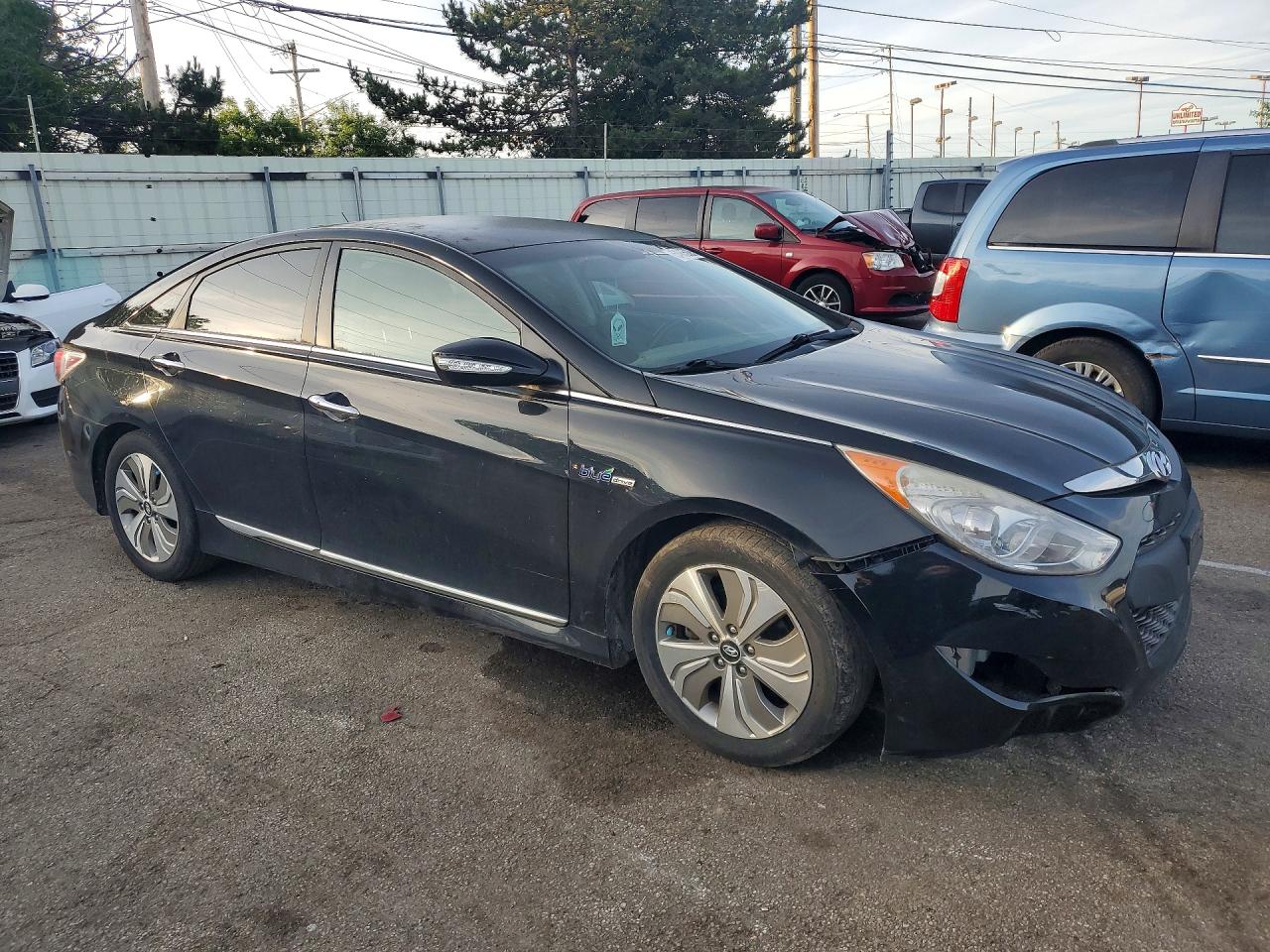 Hyundai SONATA Hybrid
