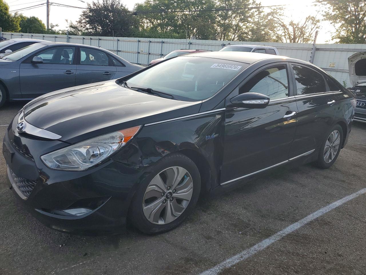 Salvage Hyundai SONATA Image