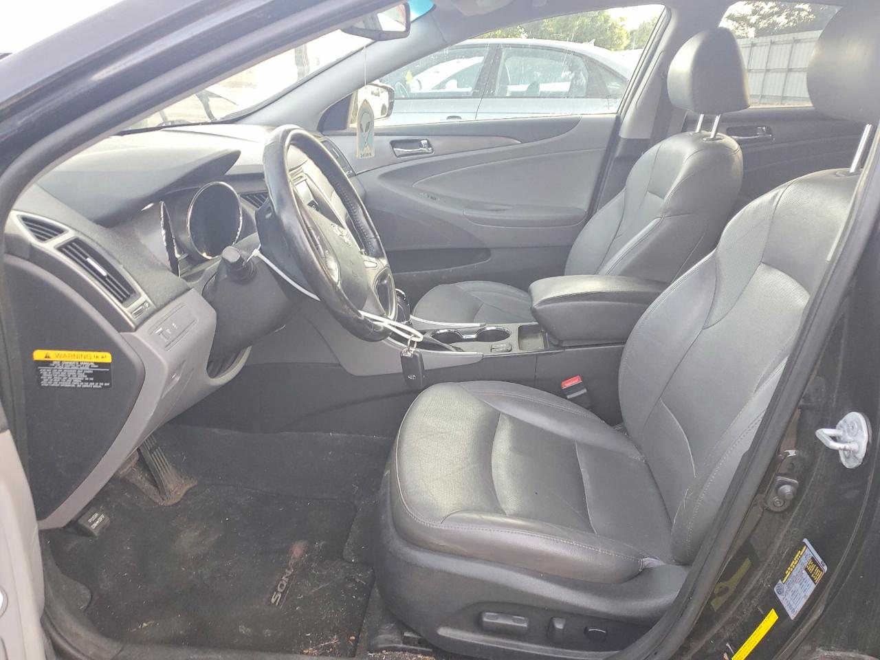 Hyundai SONATA Hybrid