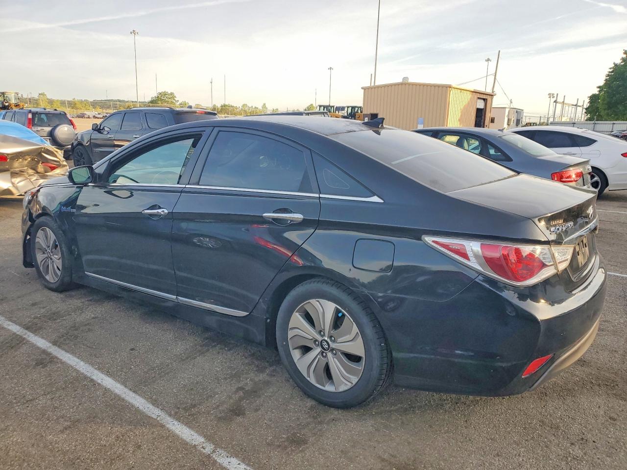Hyundai SONATA Hybrid
