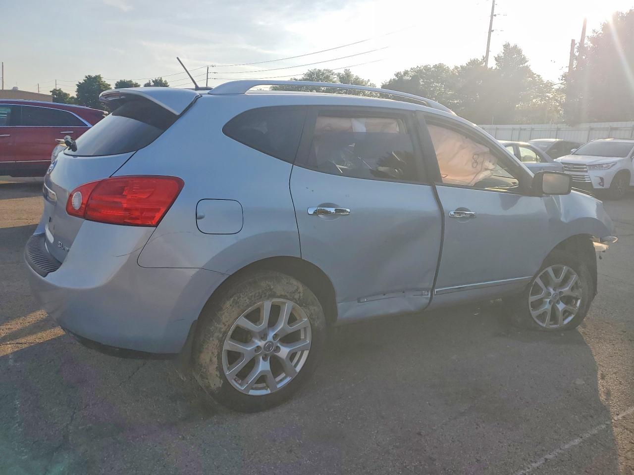 Nissan Rogue S