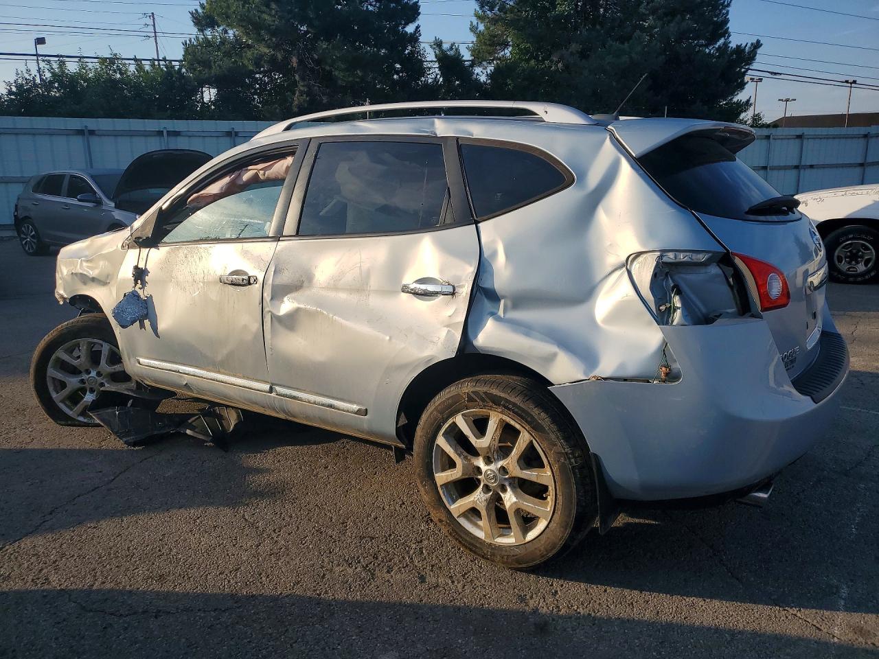 Nissan Rogue S