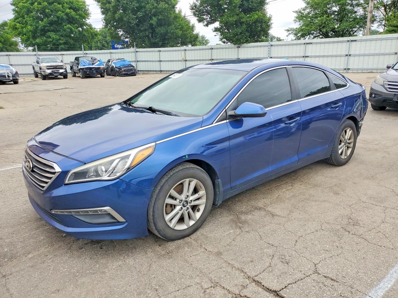 Salvage Hyundai SONATA Image
