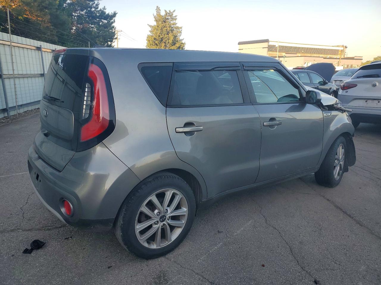 Kia Soul +
