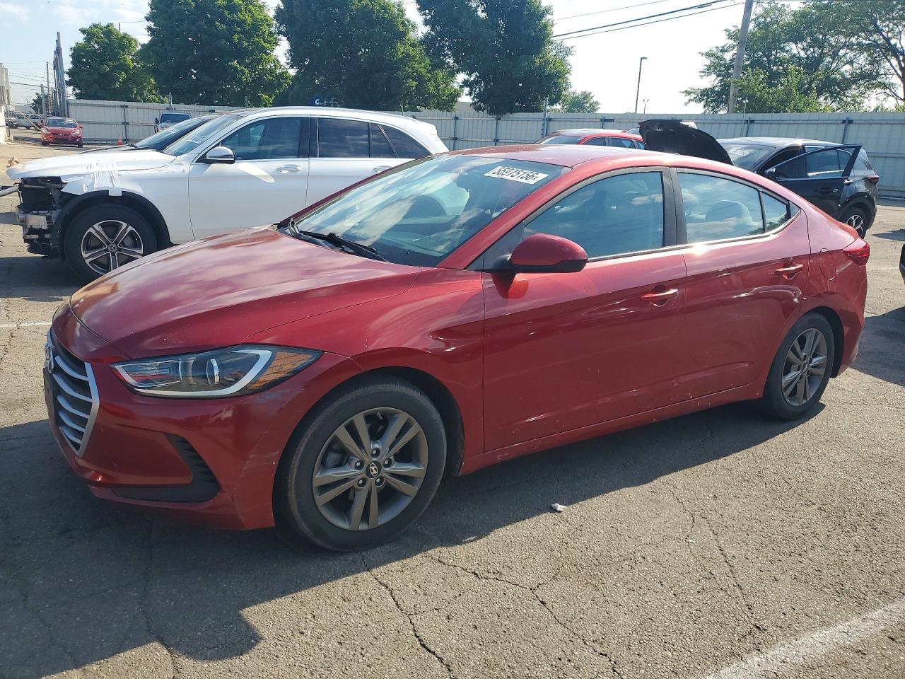 Salvage Hyundai ELANTRA Image